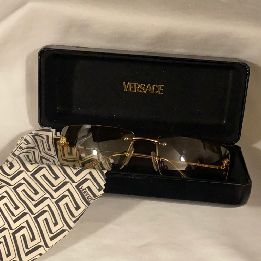 medusa versace glasses
